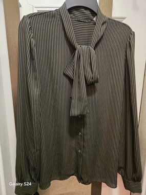 T Tahari Olive and Black Striped Tie-Neck Blouse
